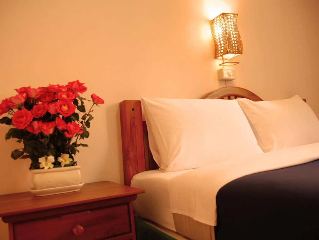 Thaphae Garden Guesthouse
