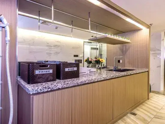 Orange Hotel Chengdu Chunxi Road Pedestrian Street Store
