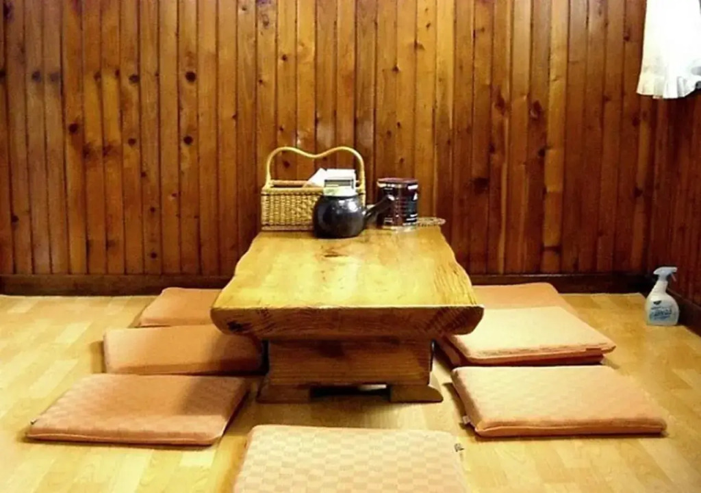 Homo Nomad Guesthouse for Backpackers