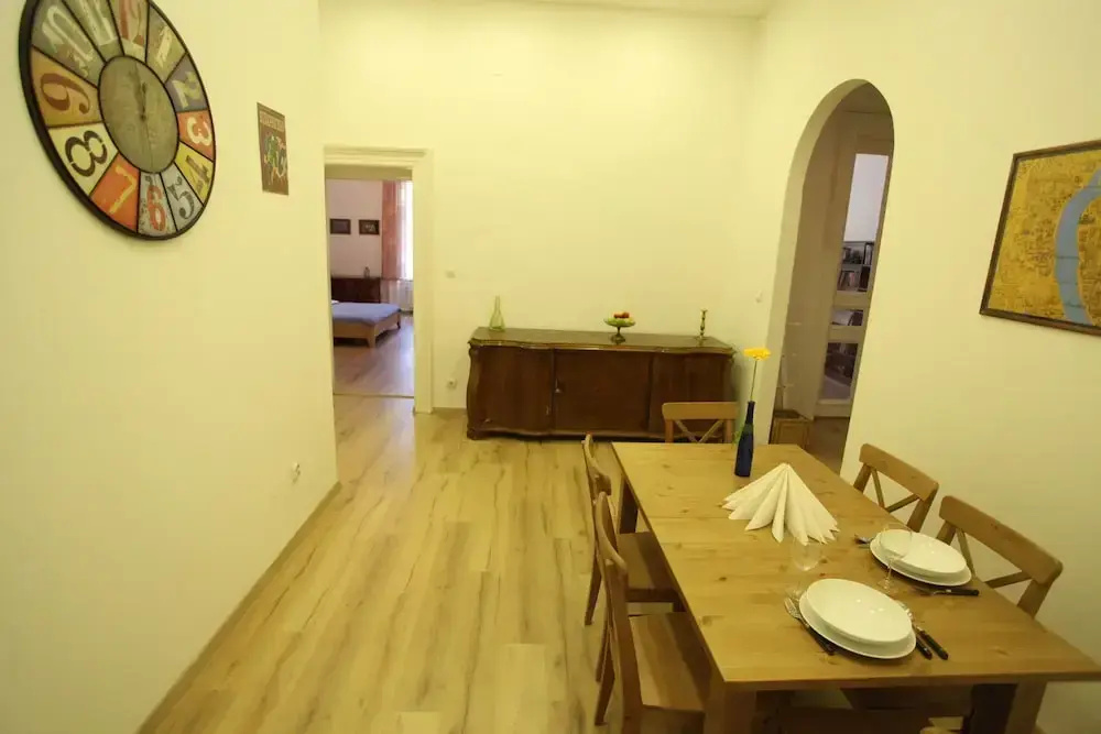 Dfive Apartments - Sissy