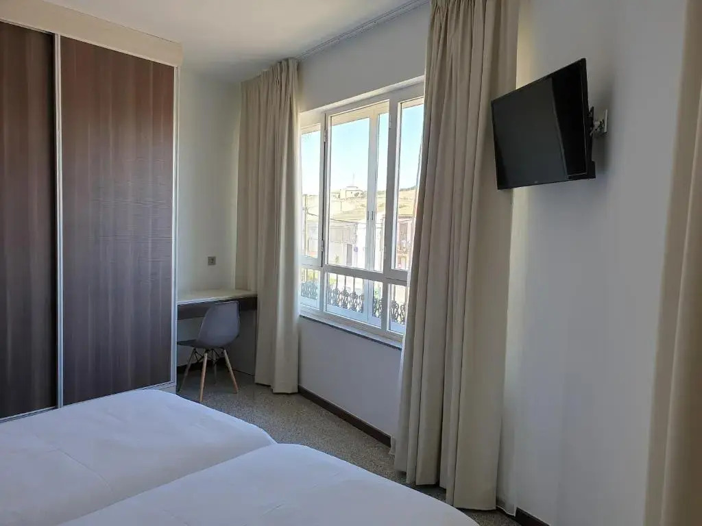 Mesón Hostal La Cabaña