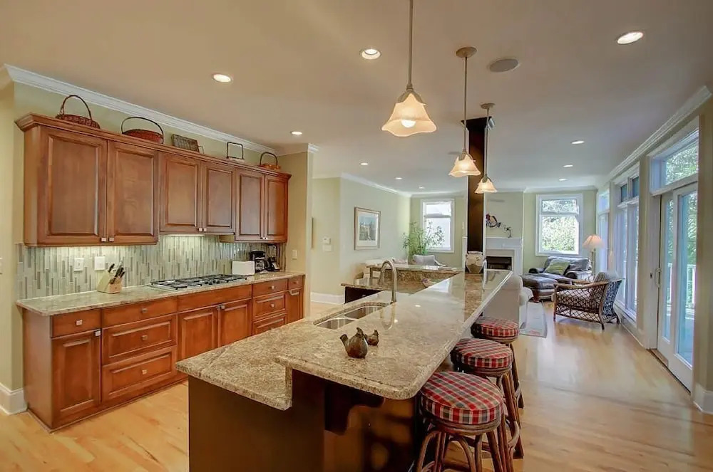 5803 Back Bay Drive