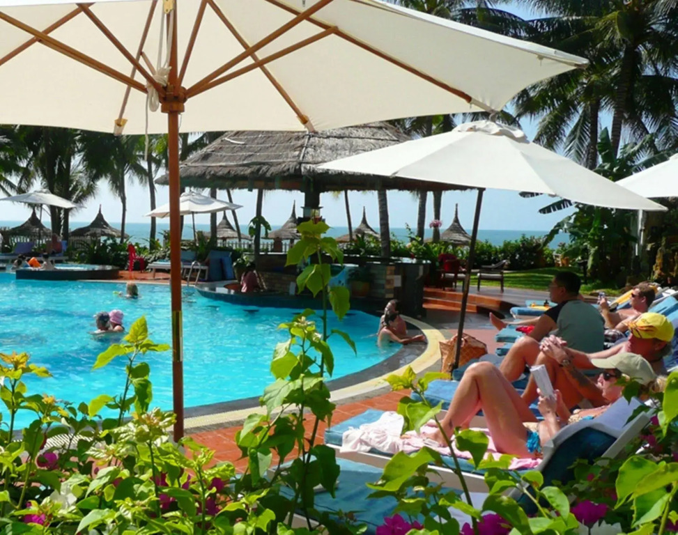 Canary Beach Resort