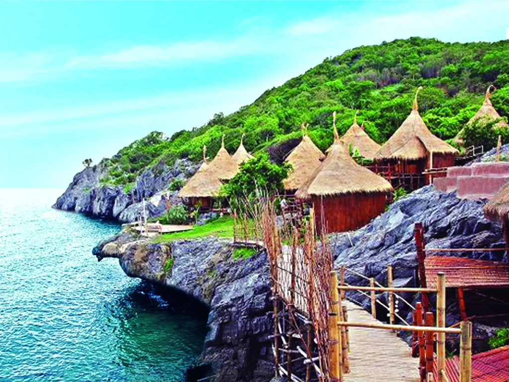 Pareehut Resort Koh Sichang
