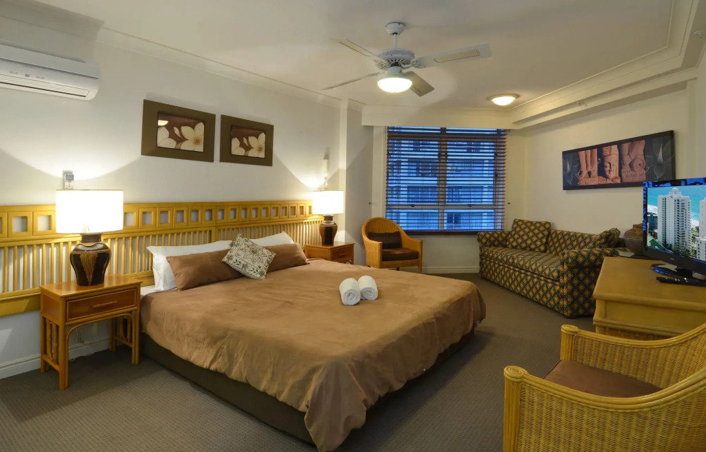 Moroccan Resort - HR Surfers Paradise