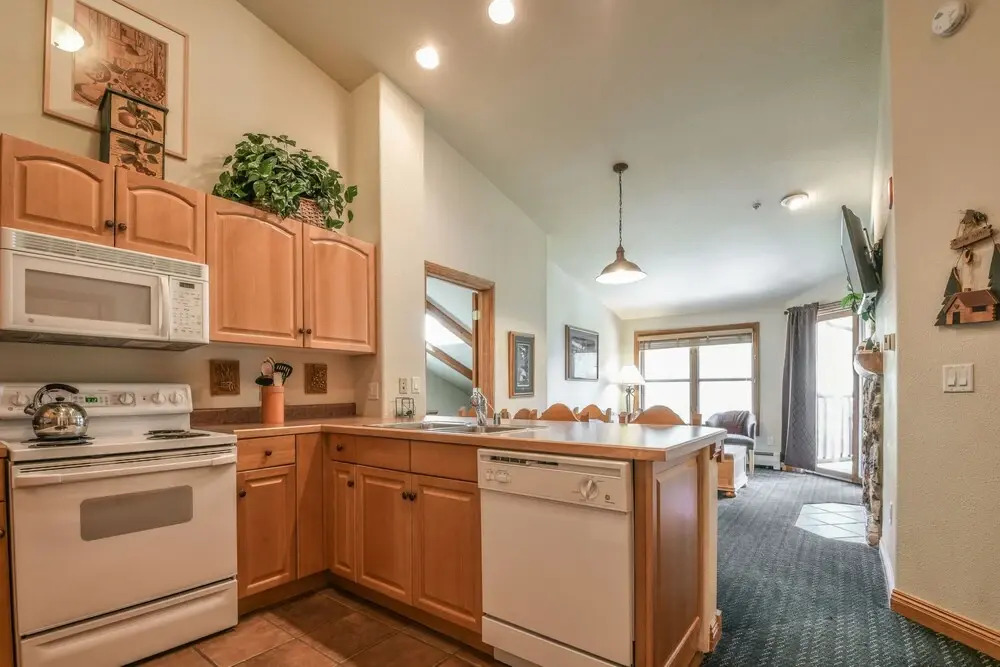 Hidden River Lodge by Summit County Mountain Retreats