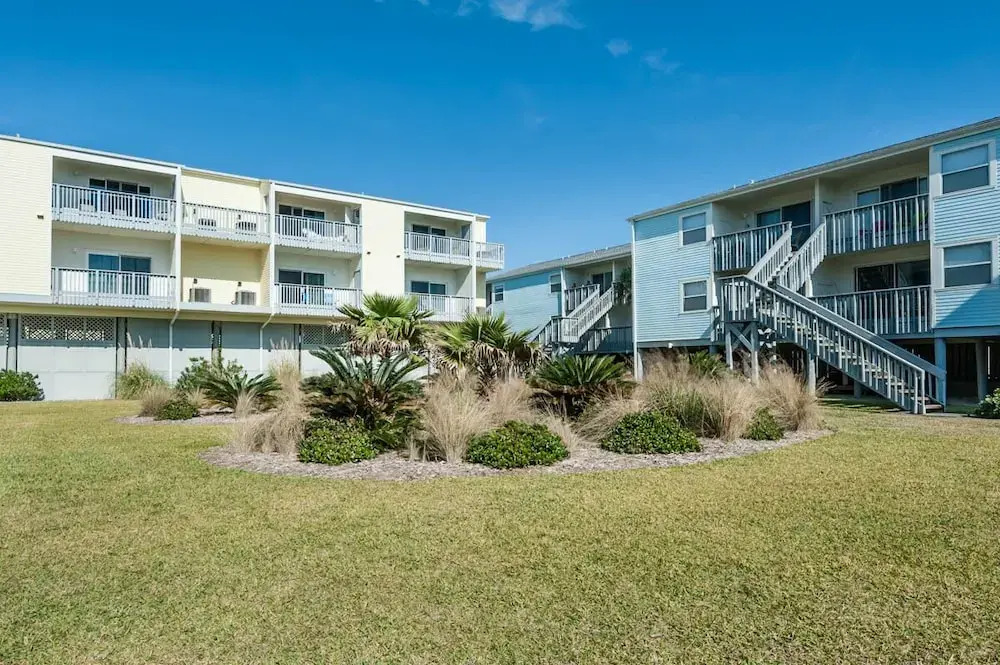 Villas on the Gulf unit J8