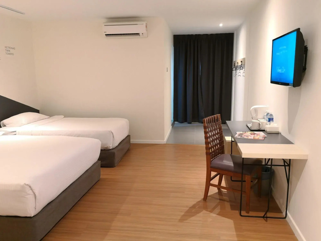 H Boutique Hotel Xplorer Maluri Cheras