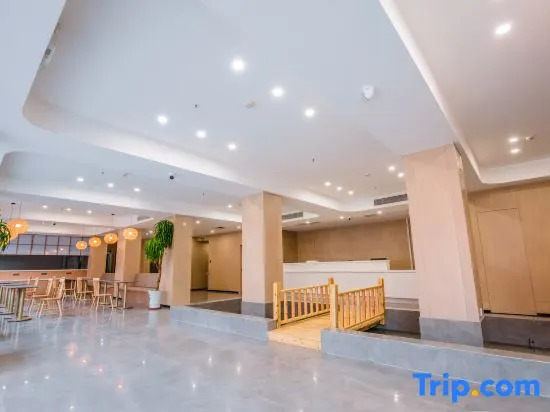 Super 8 Select Hotel (Kaifeng Qingming Shanghe Garden)