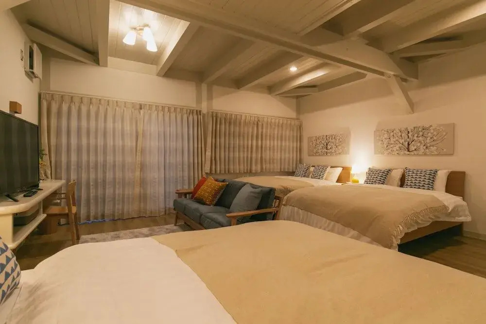 Villa Toma East