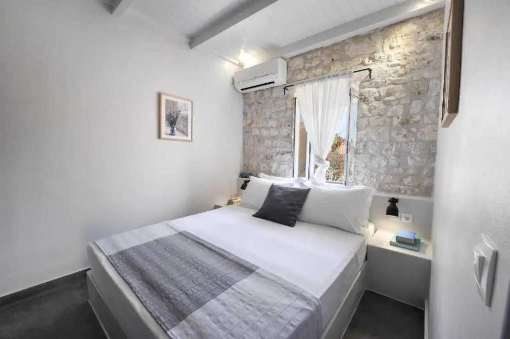 Kerkyra Studios & Apartments