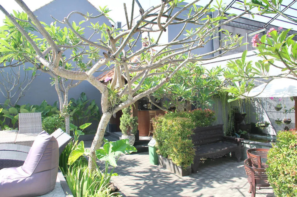 Airy Seminyak Kerobokan Beraban 9 Bali