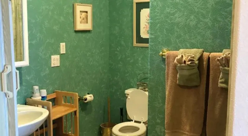 Aloha Bed and Breakfast