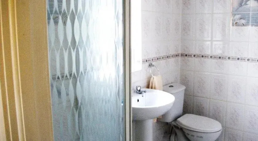 Aaron Vale B&B