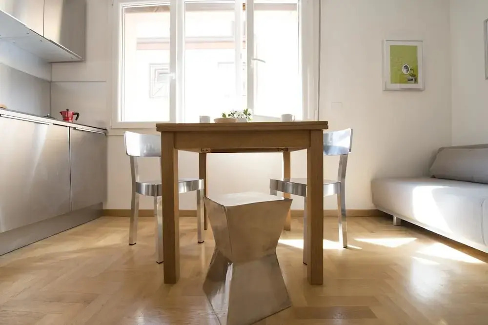 Spring Apartment
