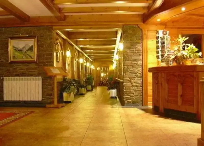 Del Clos