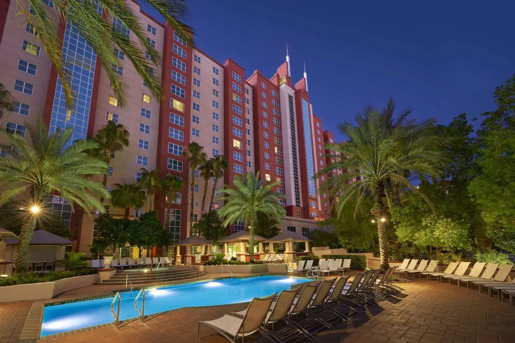 Suites at HGVC at the Flamingo Las Vegas Strip