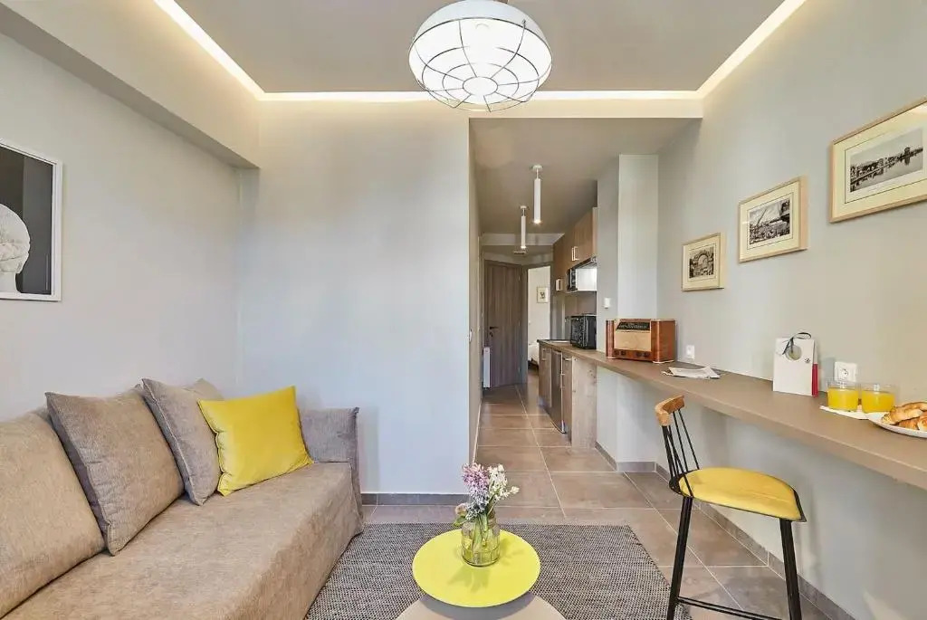 Live like a local in a Vintage 1bdr near Acropolis