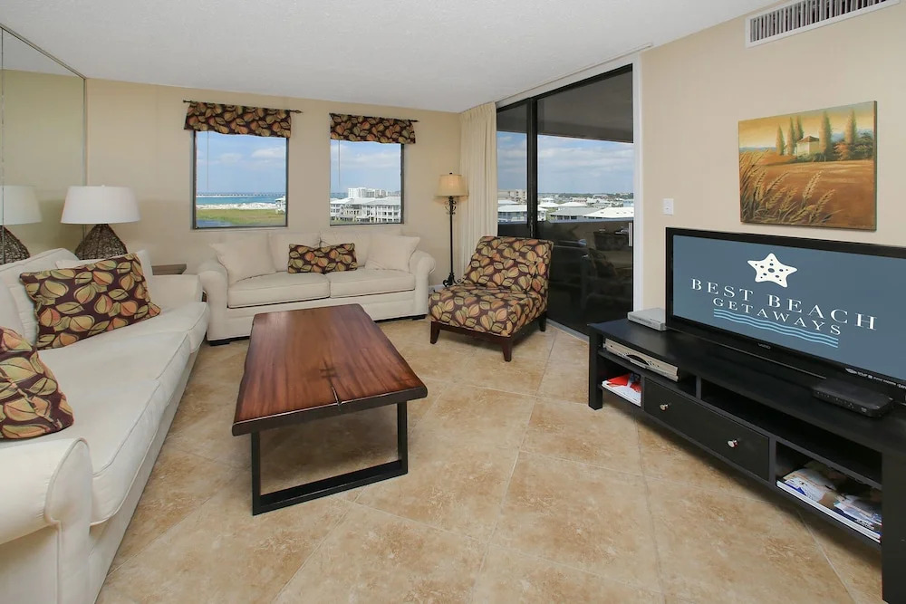 Jetty East 516b by Best Beach Getaways