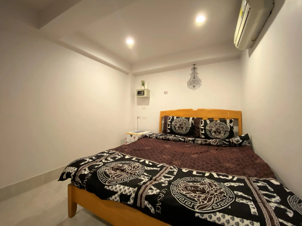 Som Guesthouse