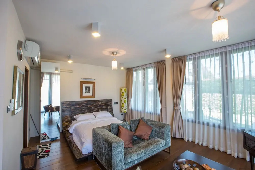 TikKlinsee Pool Villa Chiang Mai