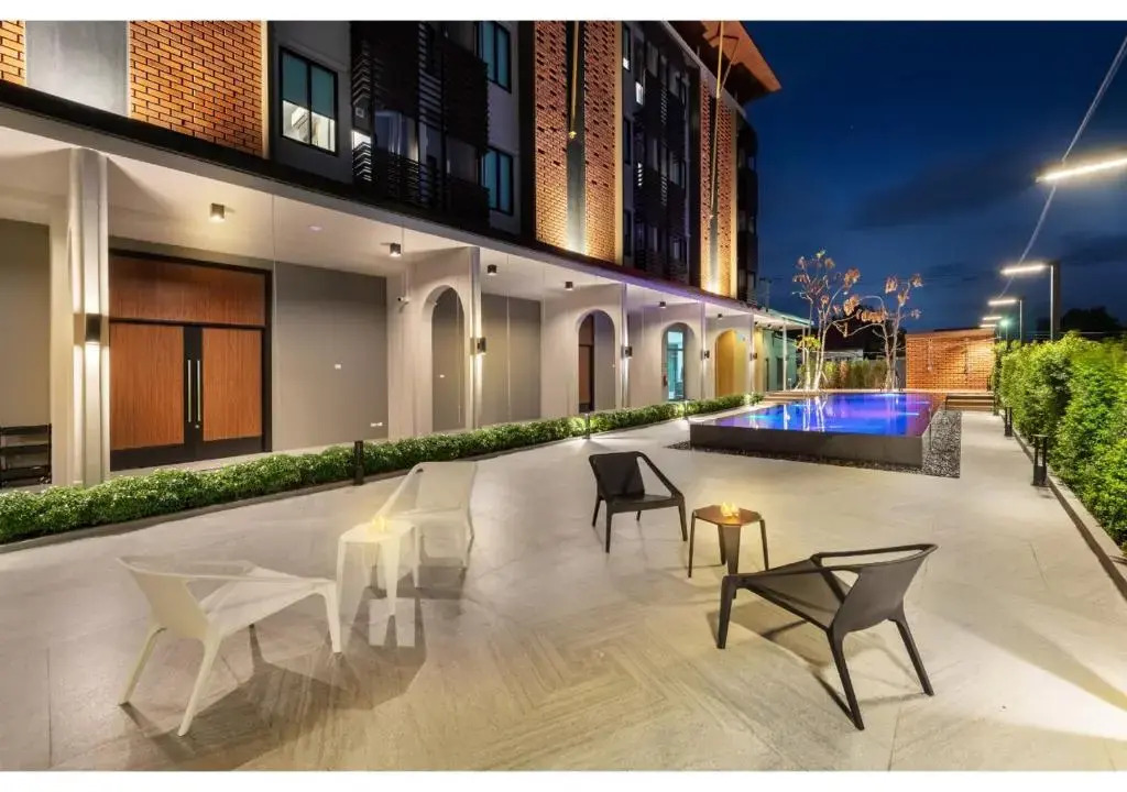 PLAAI Plus Hotel Rayong โรงแรมพลาย พลัส ระยอง