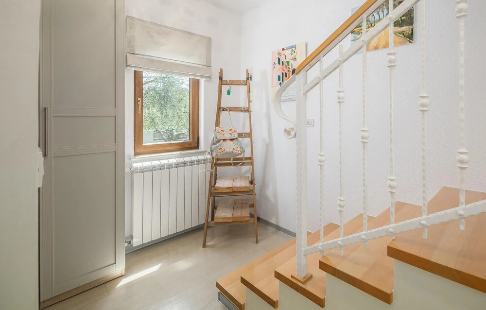 Amazing Home in Rovinj with Hot Tub, WiFi & 2 Bedrooms
