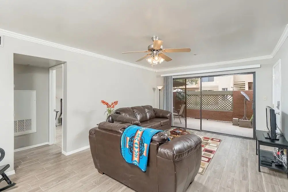 Old Town Escape 1 BR by Casago