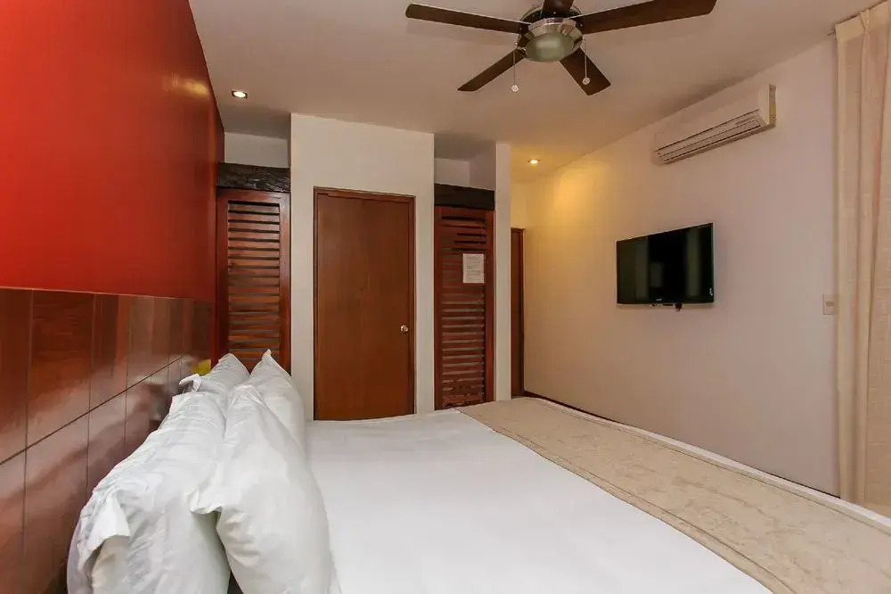 Nolita 304 Exquisite 2 Bedroom Ph 5th Av by RedAwning