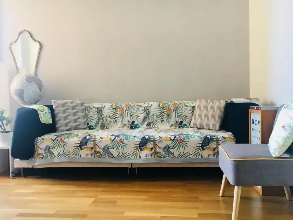Florence Fashion Room