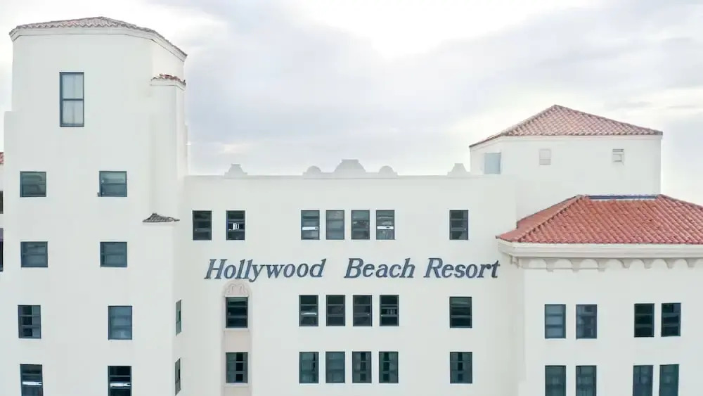 341 APT Hollywood Beach