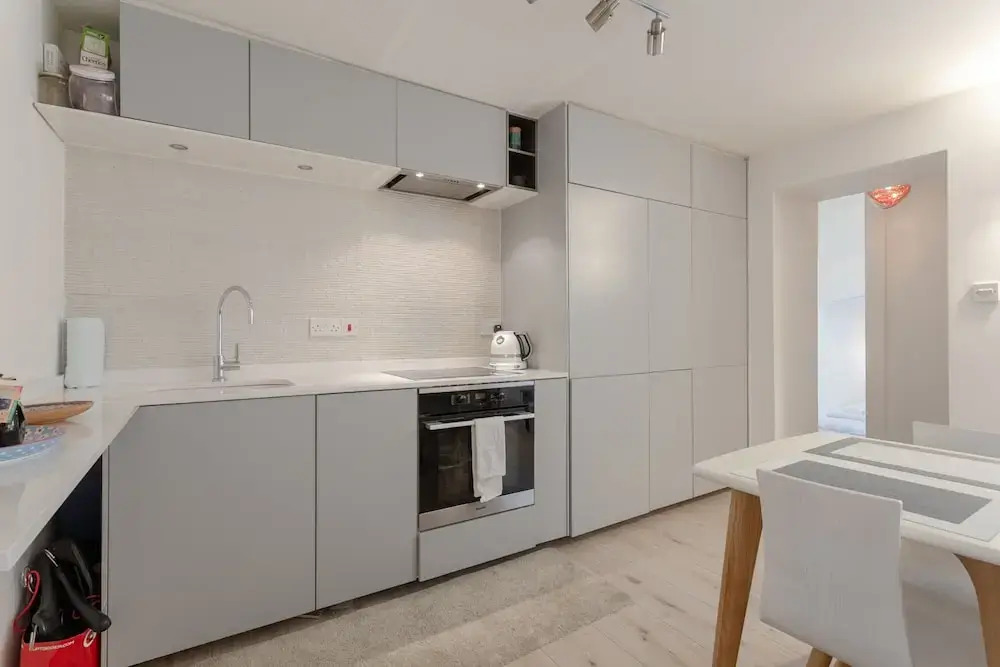 Modern 1 Bedroom Apartment in Notting Hill