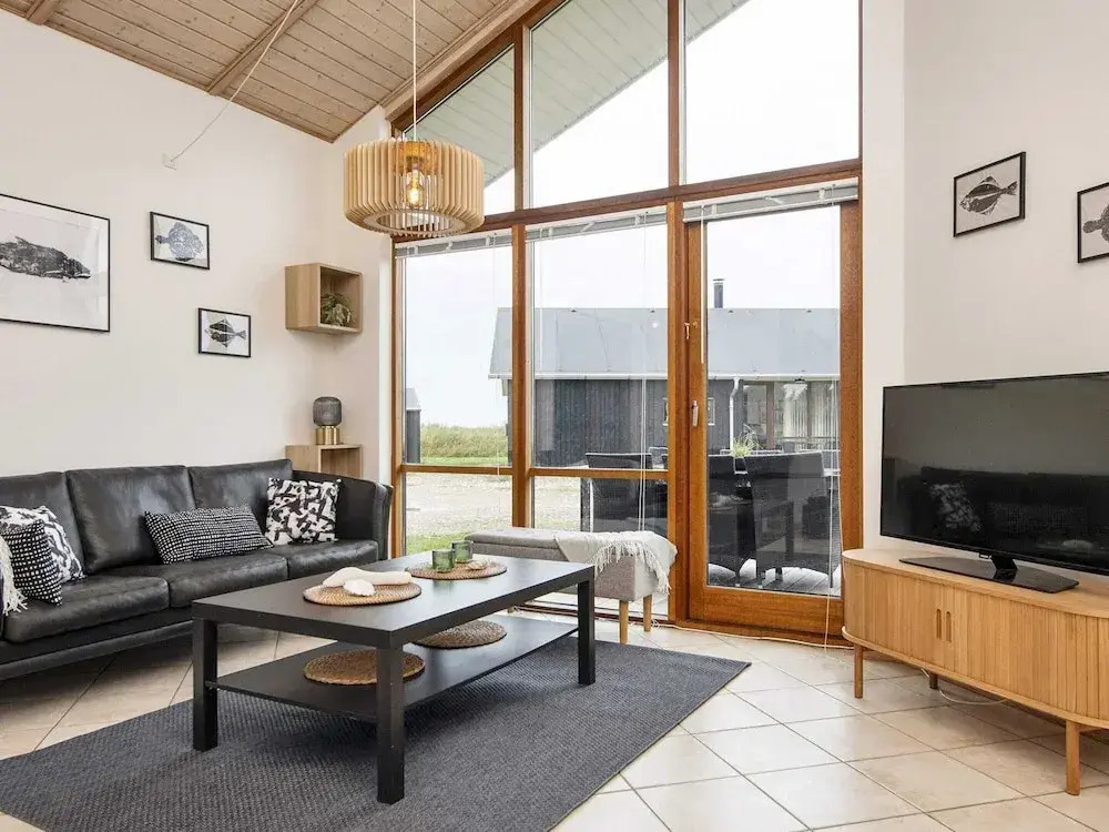 6 Person Holiday Home in Ulfborg
