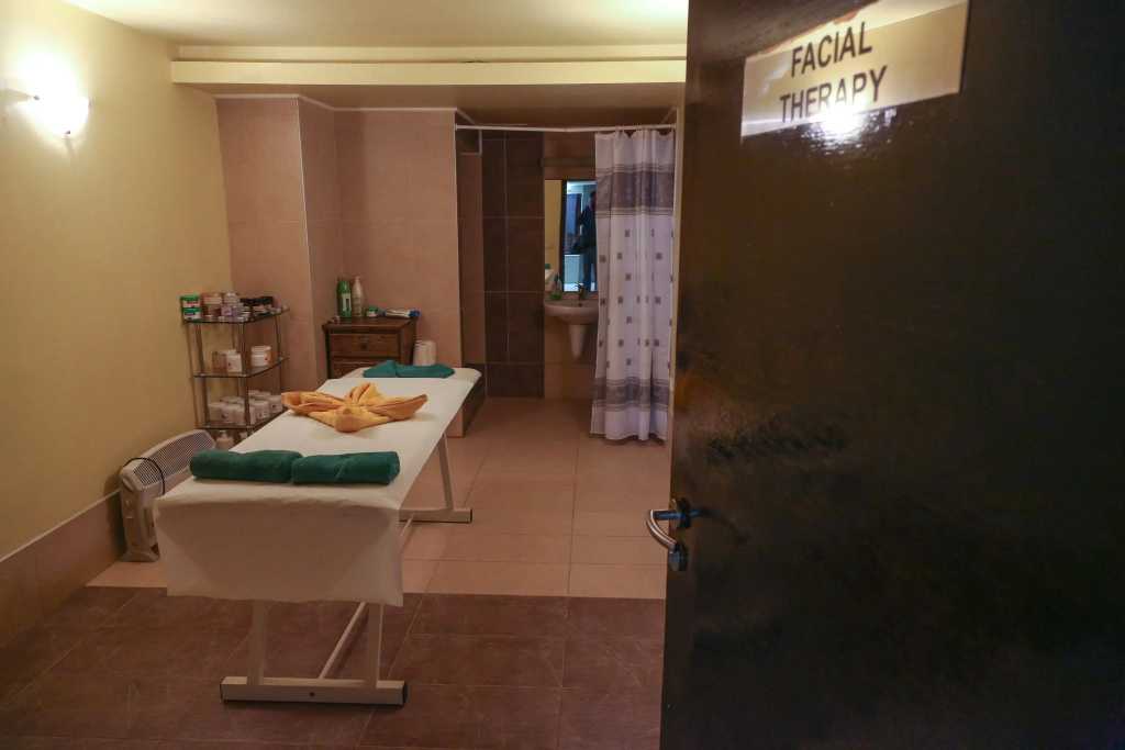 Mountain Paradise by Walnut Trees Apart hotel
