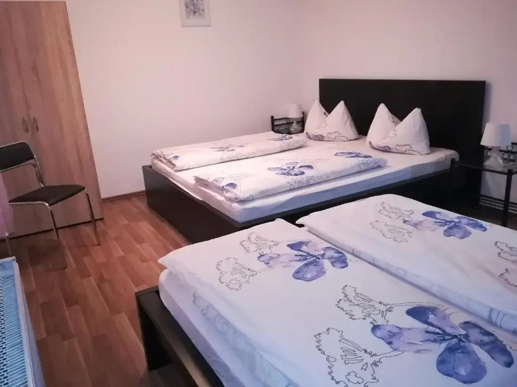 Isas Apartment