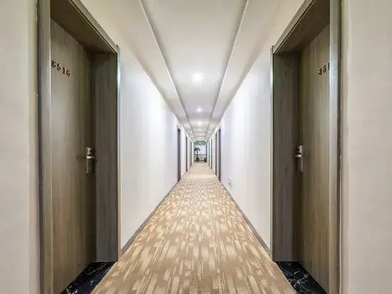 Elan Inn Luoyang Railway Station