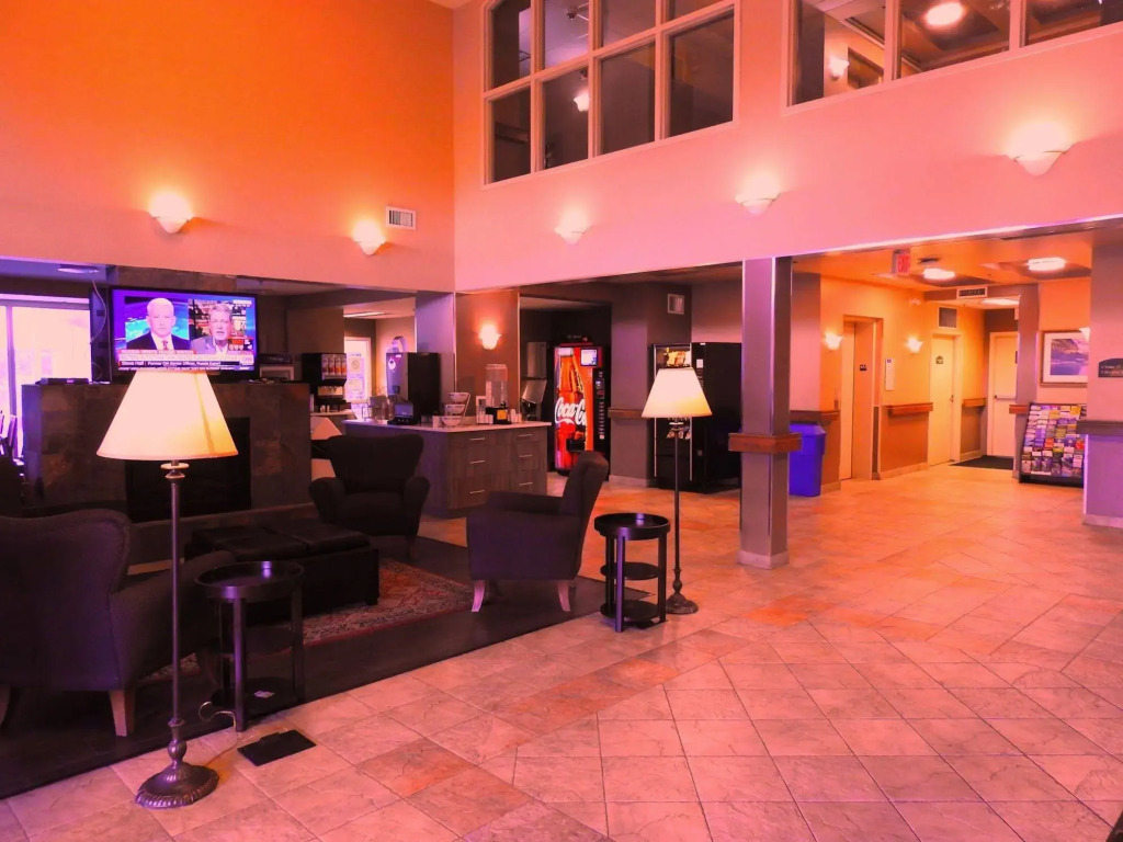 Comfort Inn & Suites
