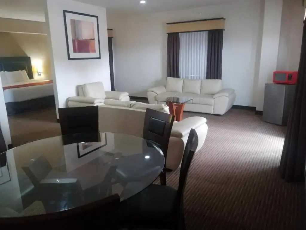 Hotel La Mina Parral