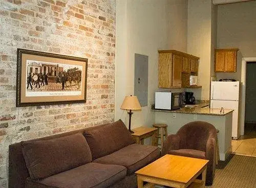 Jelly Roll Executive Suites
