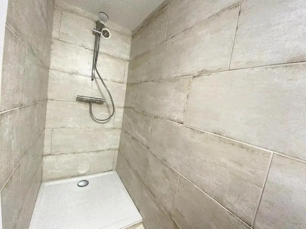 Superbe Duplex aux Saintes terrasse plein sud 3***