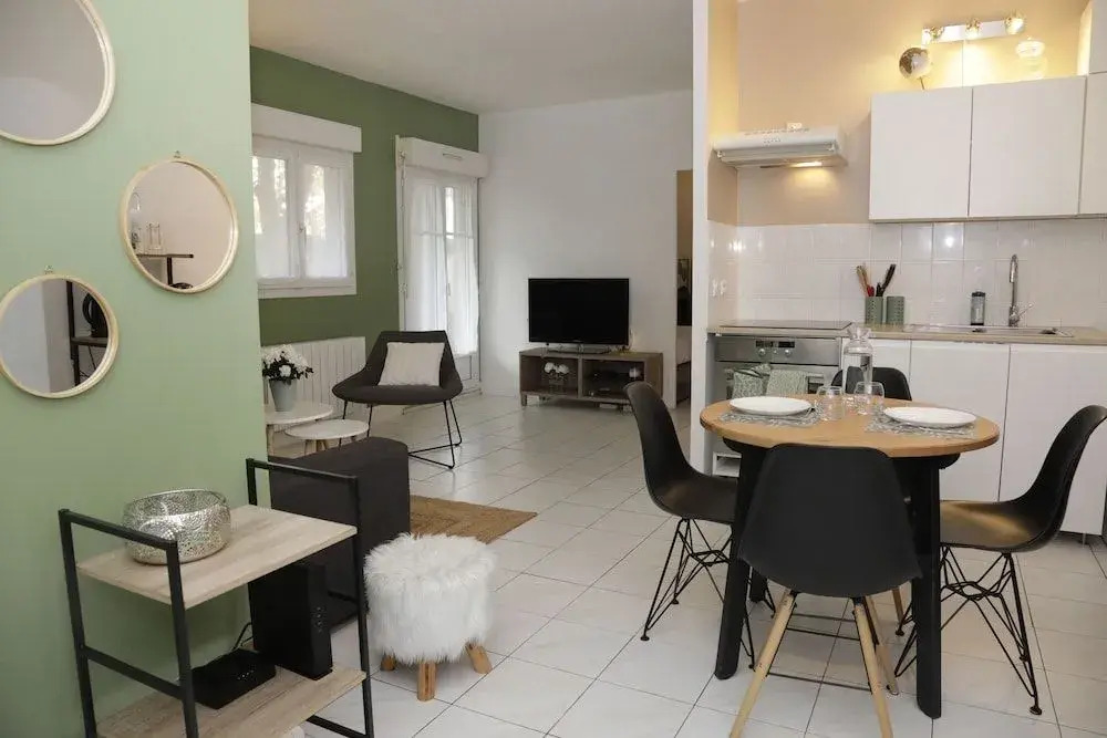 Maison de Campagne by La Boîte En Plus