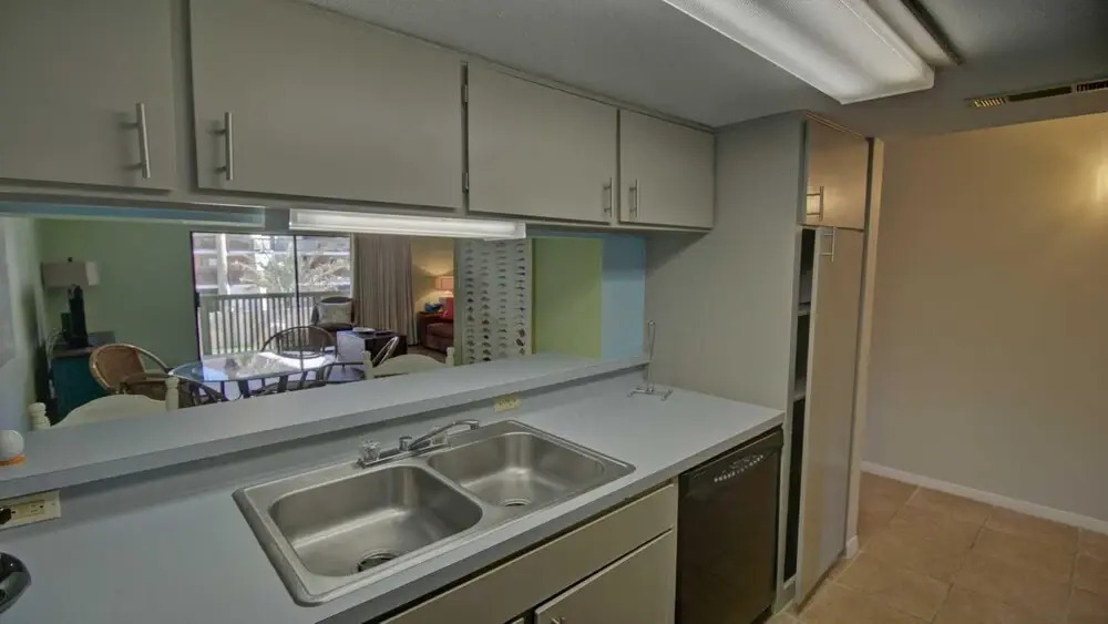 211 - 2 Br Condo