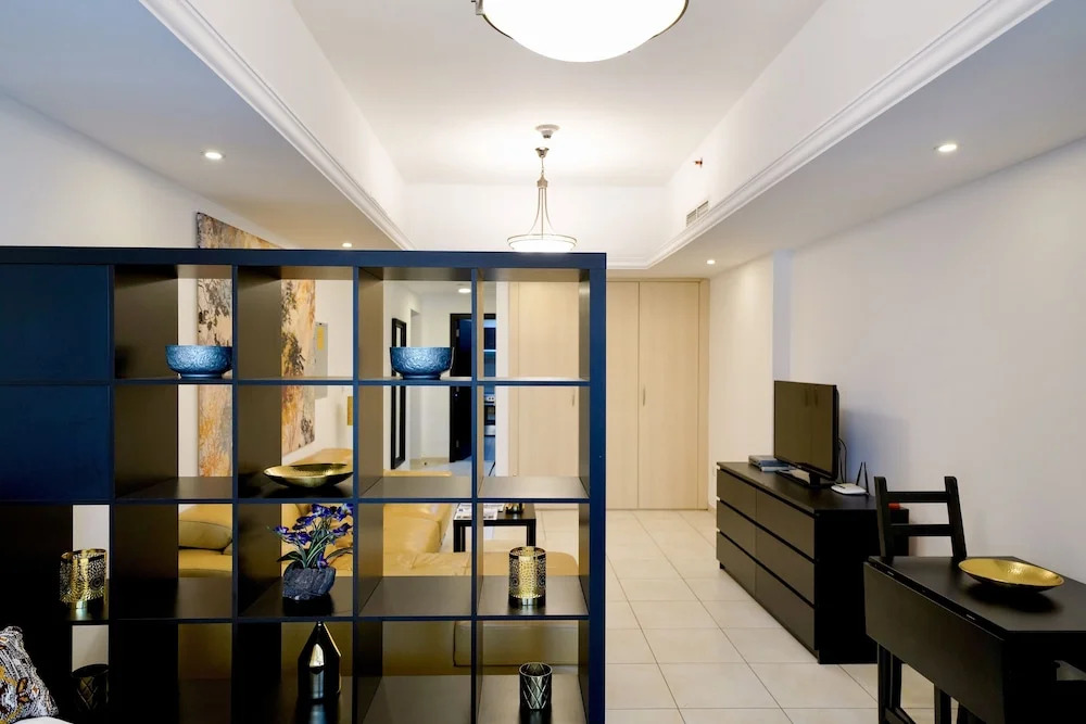 One Perfect Stay - Al Waleed
