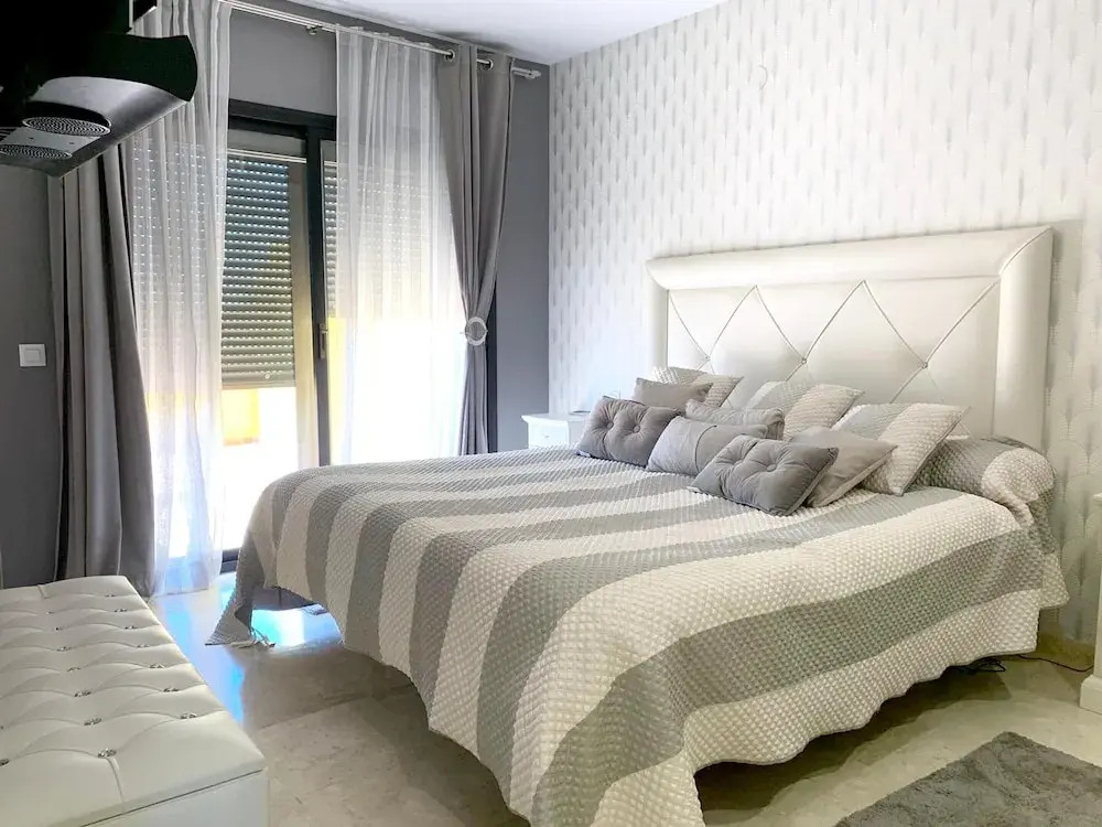 House With 2 Bedrooms in Málaga, With Wonderful sea View, Shared Pool, Furnished Terrace - 2 km From the Beach
