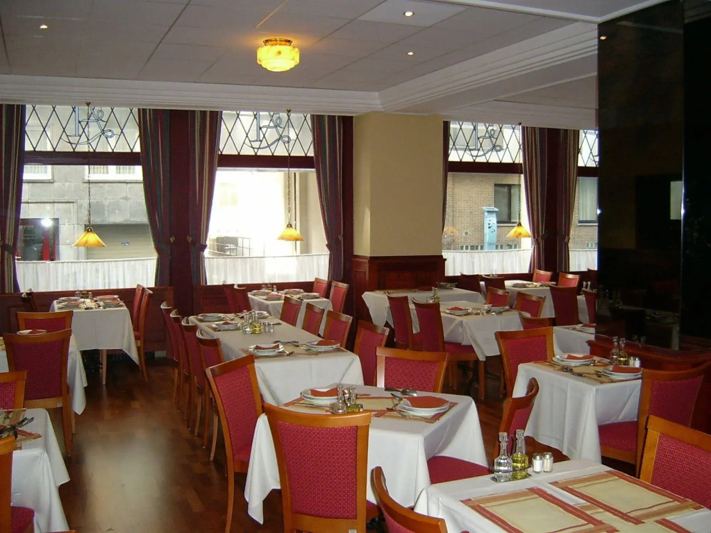 Upstairs Hotel