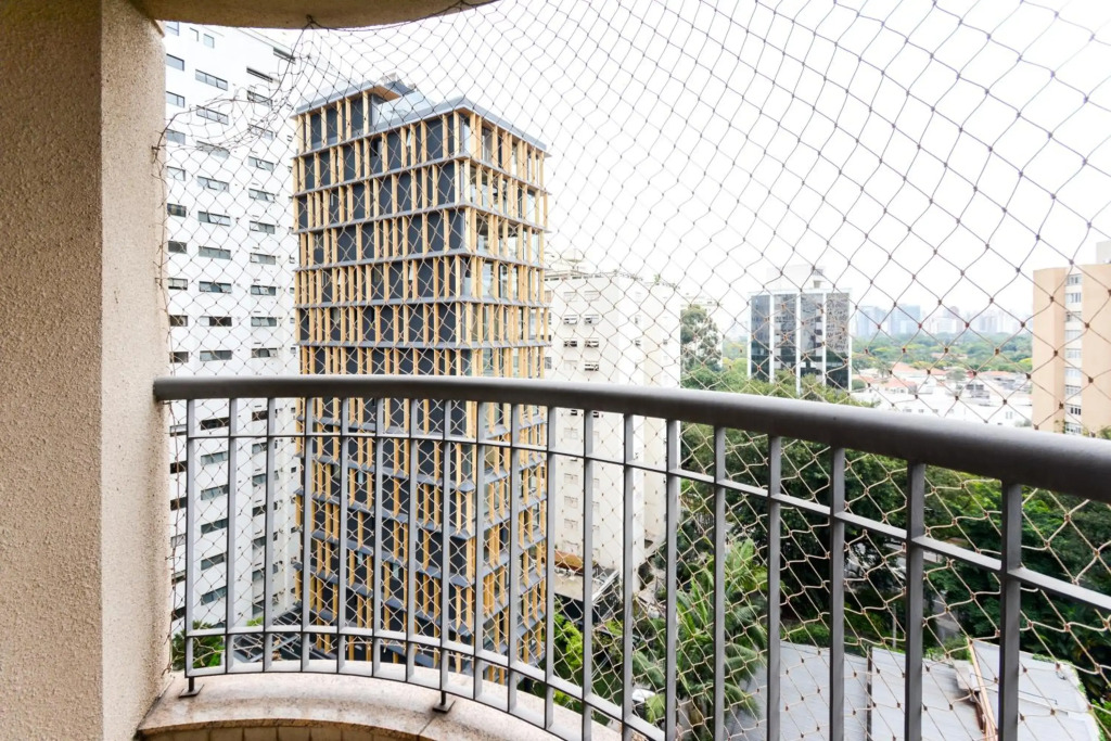 Flat Clarion Apartments by BnbHost