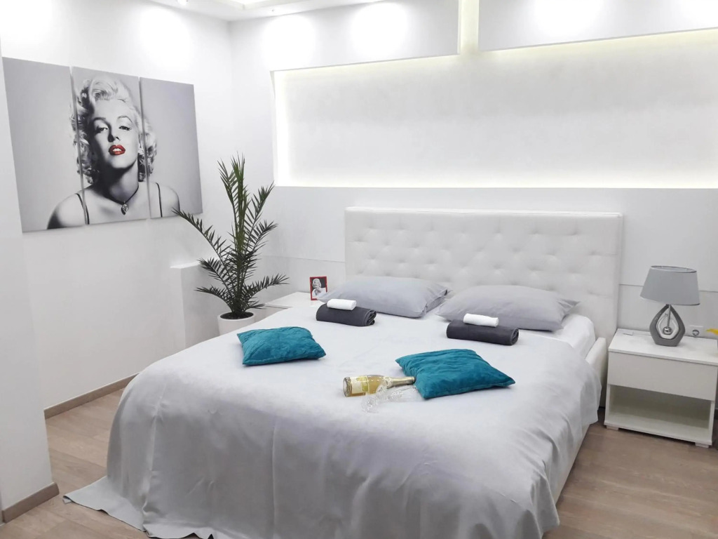 Abbazia Apartments Free Parking Near Center and Vrbas River
