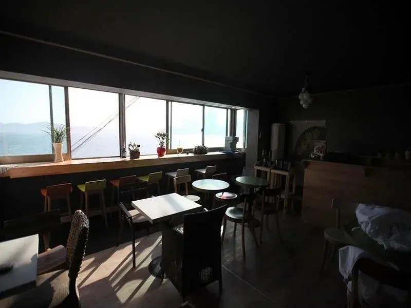 Leum Guest House