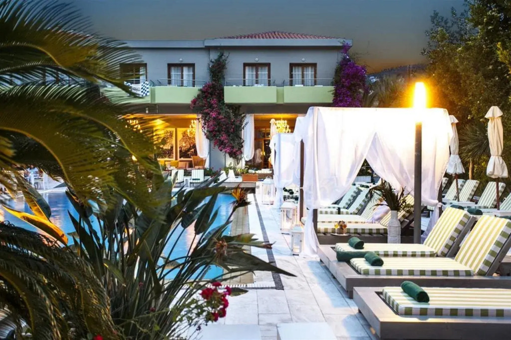 La Piscine Art Hotel, Philian Hotels and Resorts