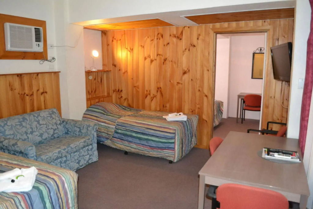 Barossa Palms Motel